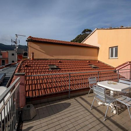 188B - Casa Di Nina Moneglia Con Terrazza - 2Min Dal Mareアパートメント エクステリア 写真